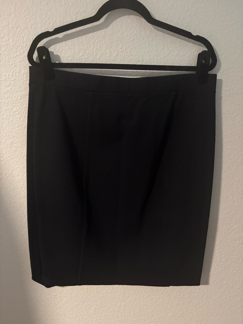 Elle Black Pencil Skirt - Tailored Workwear